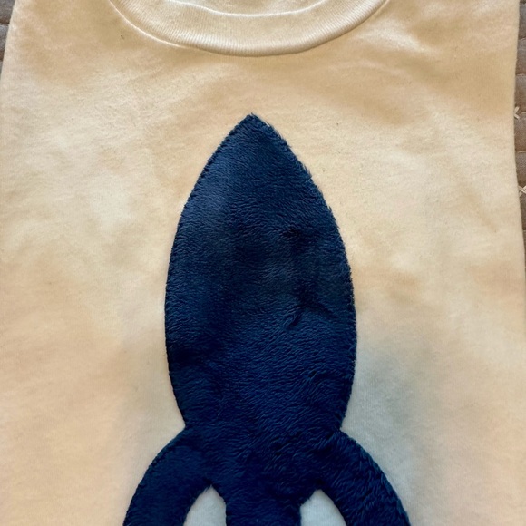 Cutest boutique tops with fuzzy appliqué! Great condition. Size 6. - Picture 2 of 6